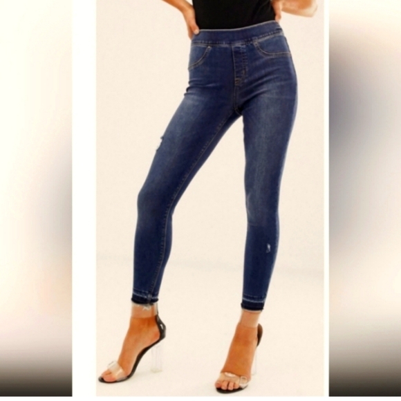 Women's Spanx  High-riseFringed Ankle Jeggings Size Medium - Picture 1 of 6